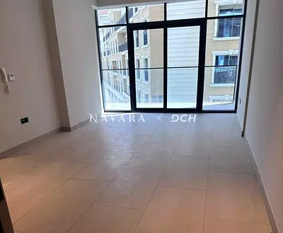 PRIME LOCATION | KITCHEN APPLIANCES | STORE ROOM