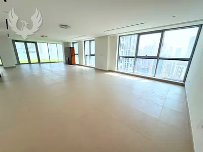 Ultra-Luxury Penthouse |2 Terraces |Pool & Jacuzzi