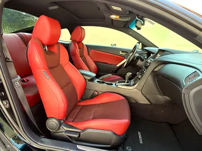 صورة 15 لـ 2016 Hyundai GENESIS
