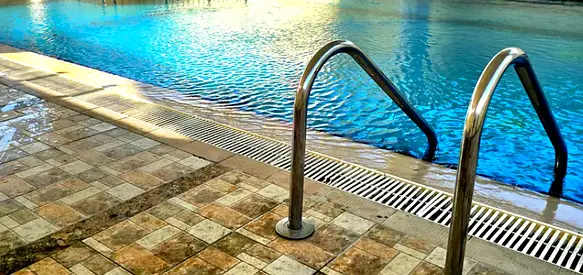 Executive Female Bedspace Available in Al Garhoud - Near Metro