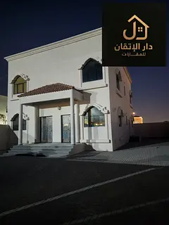 A golden opportunity for rent: first-tenant villa in Al Rahmaniya area at a competitive price