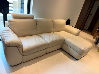 Natuzzi Sofa
Bought Dhs 7000
Selling Dhs 1500 Dropped to 700