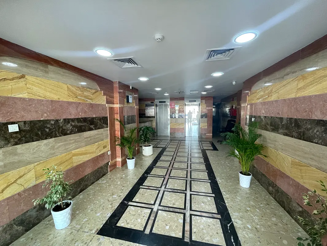 gallery-image