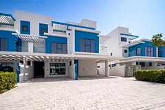 Corner Plot | Close to Pool | 5 Bed + Maids