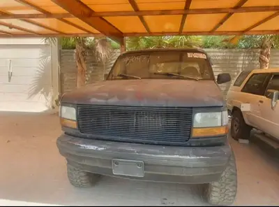 1995 Ford Bronco - Classic American SUV