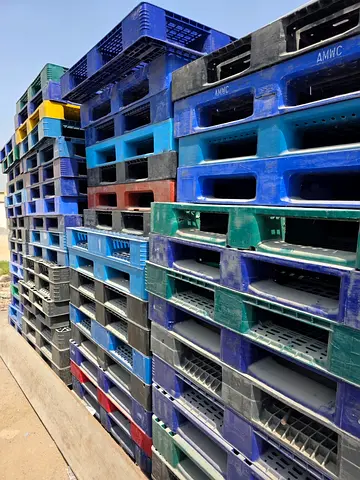 Plastic pallets