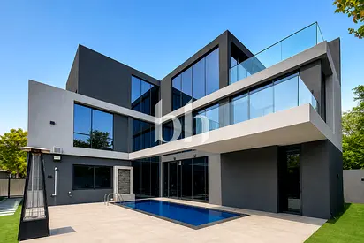 5BR Signature | Vacant on Transfer | Cash-Mortgage
