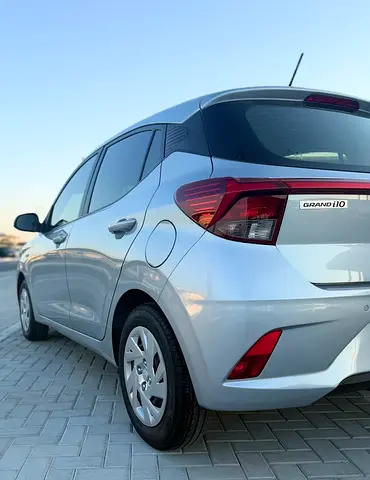 2024 Hyundai GRAND I10 — фото 6