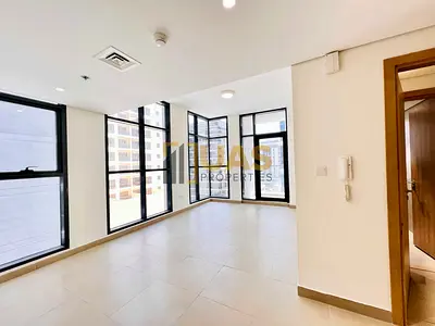 Get Reay To Move | Spacious Unit | Prime Location