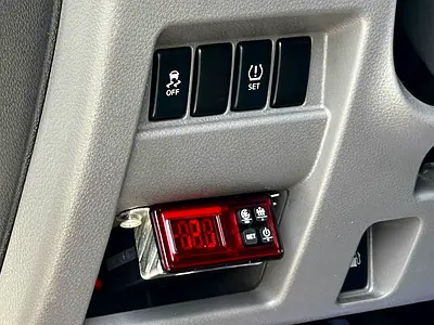 صورة 11 لـ 2021 Nissan URVAN