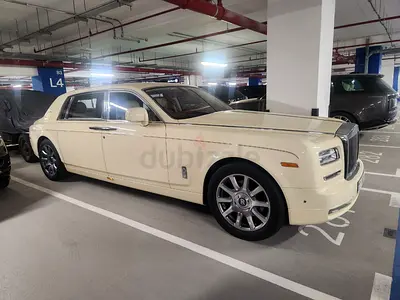 Rolls-Royce Phantom Standard 2016 | GCC Specs | Pristine Condition