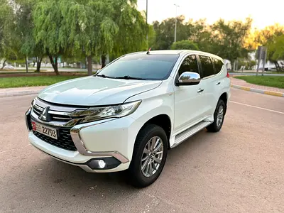 Mitsubishi Montero Sport GLS Medium Line 2016 | GCC Specs | Well Maintained