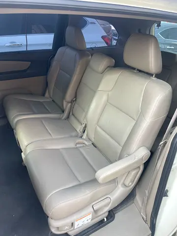 صورة 12 لـ 2015 Honda ODYSSEY