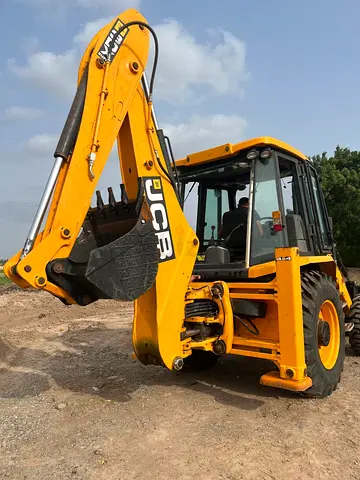JCB 3DX 2019