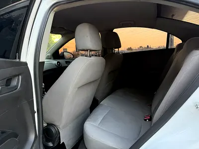 2018 Chevrolet AVEO 照片 9