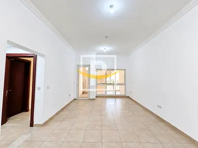 Spacious Lay-out | Unfurnished | Ideal Home