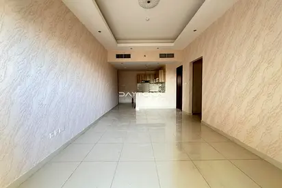 COMMUNITY VIEW | SPACIOUS LAYOUT | READY TO MOVE IN | 2 CHEQUES