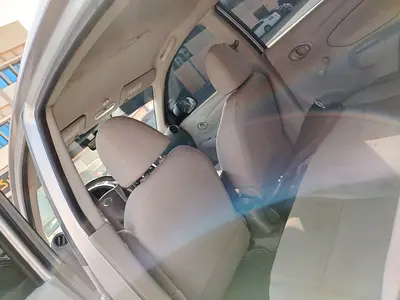 2015 Nissan SUNNY 缩略图 8