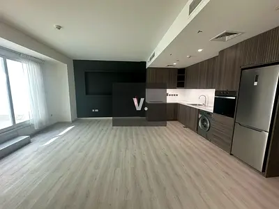 Amazing Big Layout| Close to Metro|4 Cheques