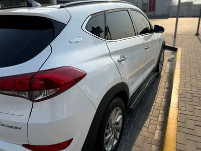 صورة 9 لـ 2017 Hyundai TUCSON
