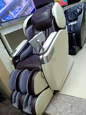 Ogawa Master Driver 4D Luxury Masage Chair