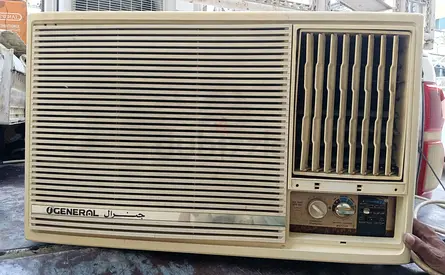 O general 2 ton AC for sale in excellent condition same as brand new
