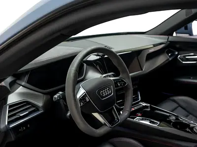 2022 AUDI E-TRON GT 照片 8