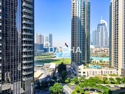 Modern Apartment | Burj view | Walk to Dubai Mall