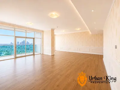 Luxury 3BR | Spacious Layout | Marina Arcade | Prime Dubai Marina