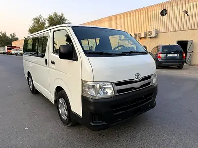 Toyota HiAce 2013 full seater, gcc