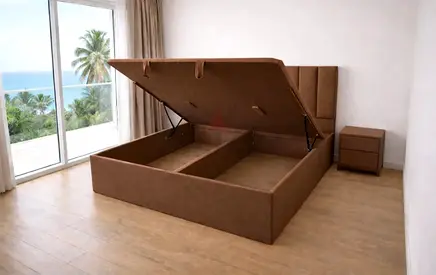 Brand-new Queen size hydrolic storage bed frame with Mattress Available