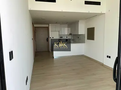 Amazing Unit | Modern Layout | Community View