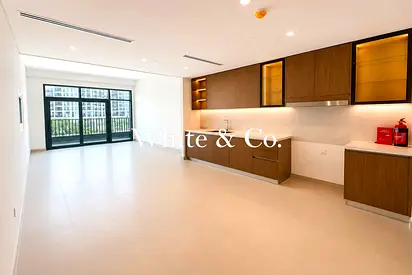 BRAND NEW | AVAILABLE NOW | LUXURY LIVING