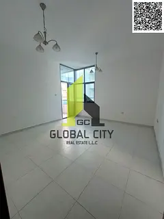1 BED APARTMENT , CLOSE KITCHEN WITH PARKING , BIG SIZE APARTMENT , TOTAL AREA SQ FT 1,004 , ASKING 