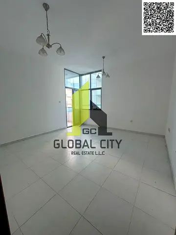 1 BED APARTMENT , CLOSE KITCHEN WITH PARKING , BIG SIZE APARTMENT , TOTAL AREA SQ FT 1,004 , ASKING