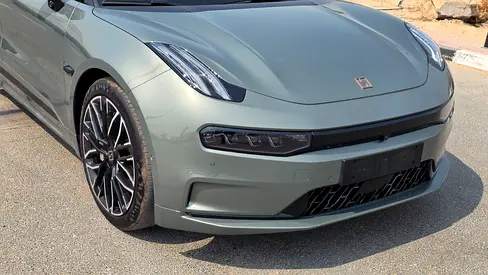 2025 Zeekr 001 照片 2