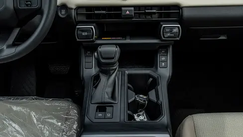 Toyota RAV4 XLE, миниатюра 16