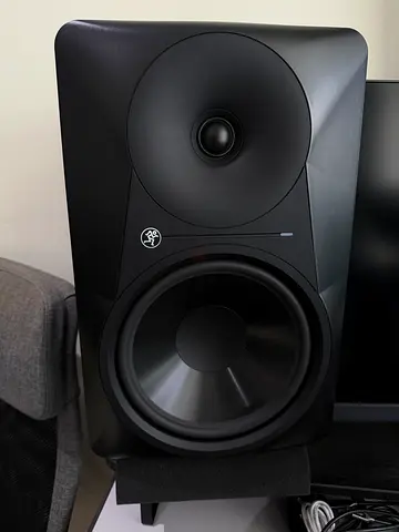 Pair of Mackie MR824 8" Powered Studio Monitors