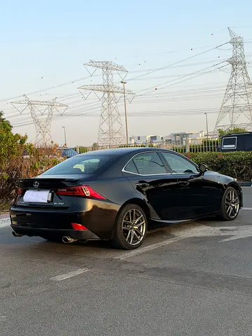 صورة 2 لـ 2014 Lexus IS-SERIES