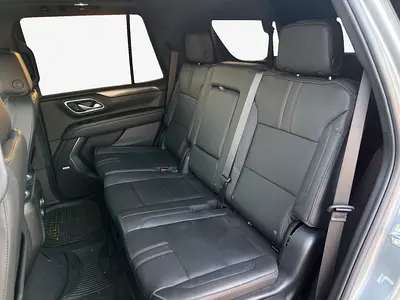 2024 Chevrolet TAHOE 照片 8