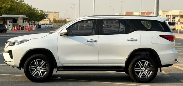 2023 Toyota FORTUNER 照片 10