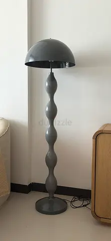 Grey wavy lamp