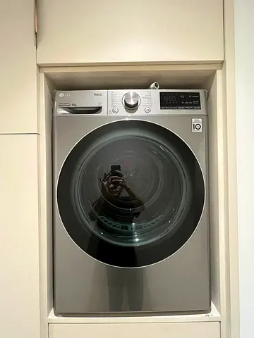 LG ThinQ New model  Dryer 9kg Capacity Flawless Condition Only 2 month's used
