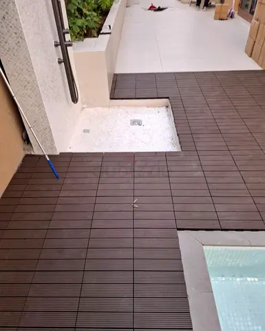 Interlocking Wood-Look Outdoor Deck Tiles (WPC)