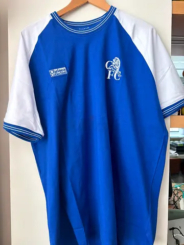 Chelsea collection t-shirt - size XXL