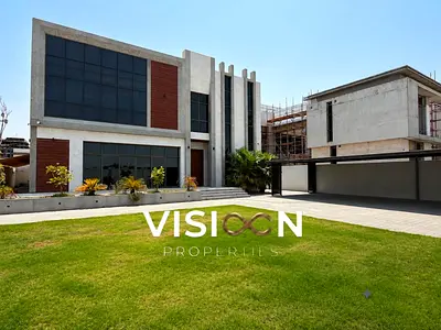 Independent 7BR -Modern Villa-Private garden