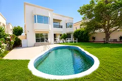 INDEPENDENT SPACIOUS VILLA WITH POOL | GARDEN