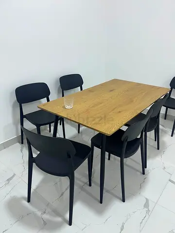 Solid Wood Dining Table with 6 Black Chairs - Modern Minimalist Set