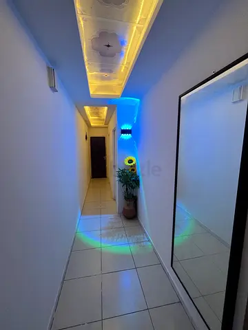 Girls Bed Space Near Metro Station