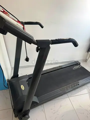 Life Gear Treadmill - Foldable Treadmill good condition